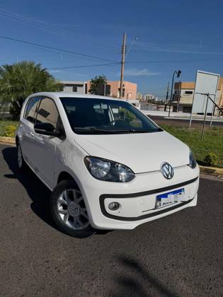 VOLKSWAGEN UP 1.0 MPI HIGH UP 12V FLEX 4P MANUAL VOLKSWAGEN UP 1.0 MPI HIGH UP 12V FLEX 4P MANUAL